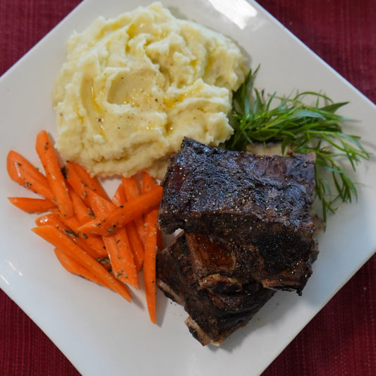 Bone-In Beef Short Ribs (2 lbs)